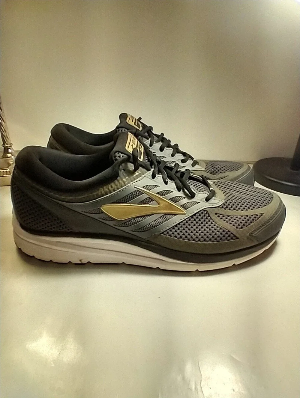 Brooks Addiction 13 Running Shoes Men's Sz 16 Wide (2E) 1102612E091.